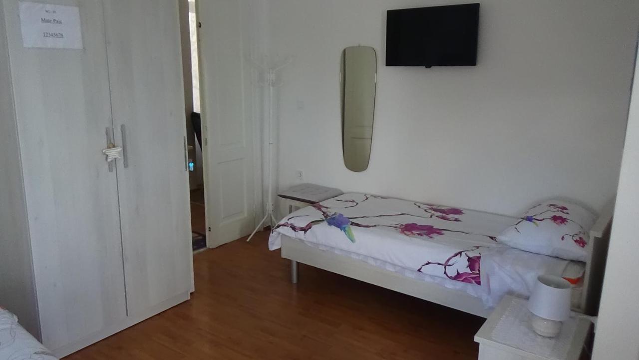 Apartmani Rina Šibenik Esterno foto