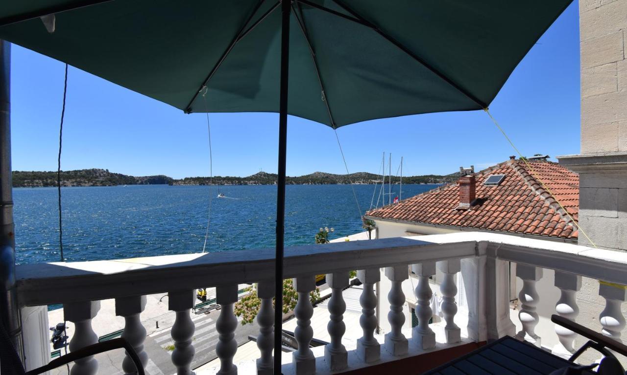 Apartmani Rina Šibenik Esterno foto