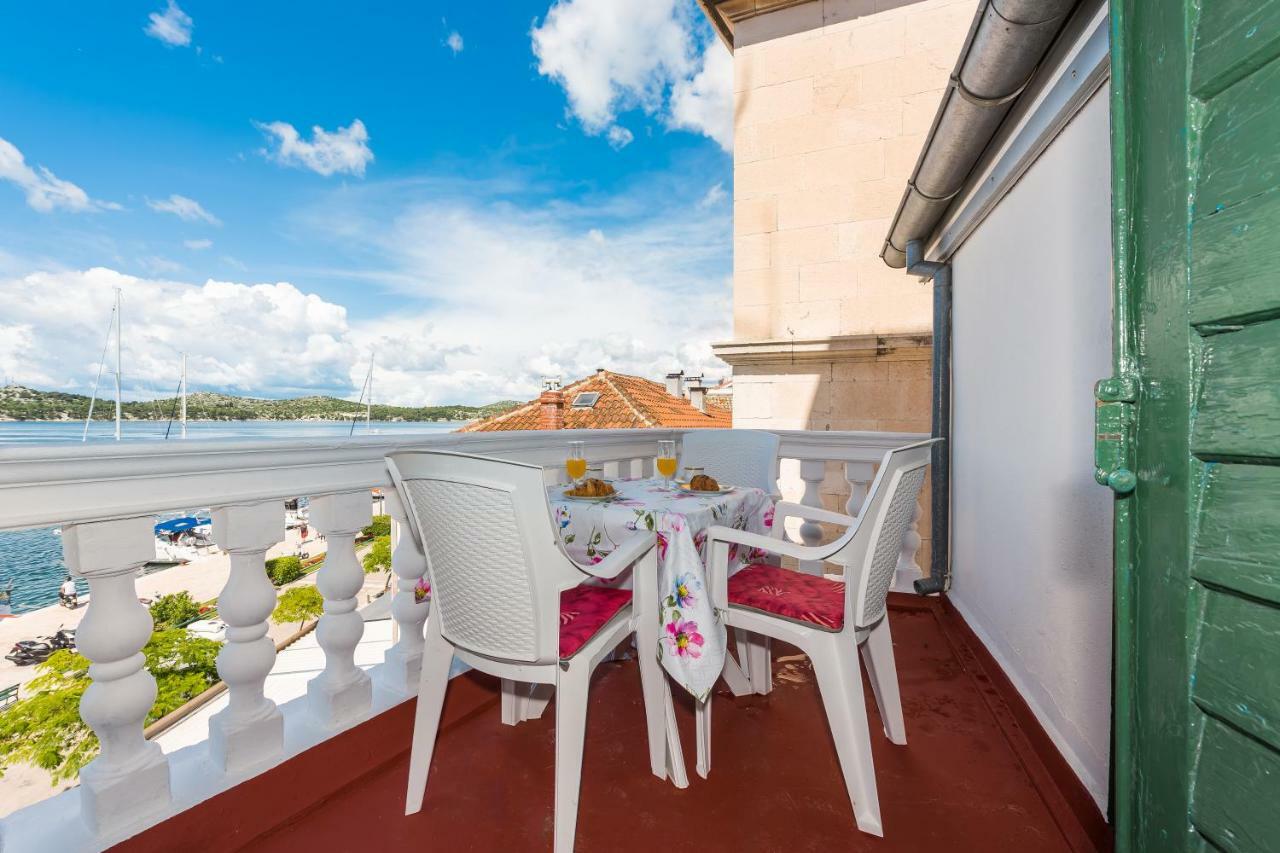 Apartmani Rina Šibenik Esterno foto