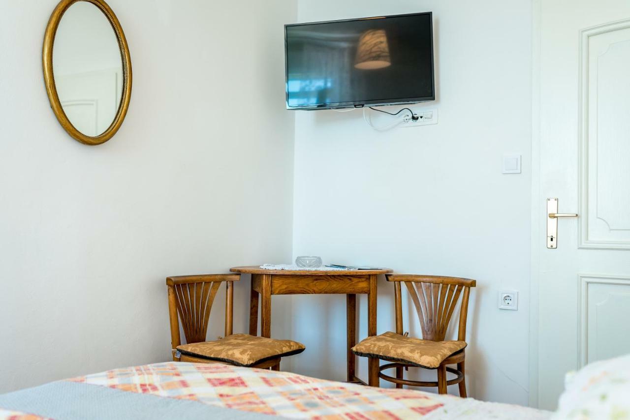 Apartmani Rina Šibenik Esterno foto