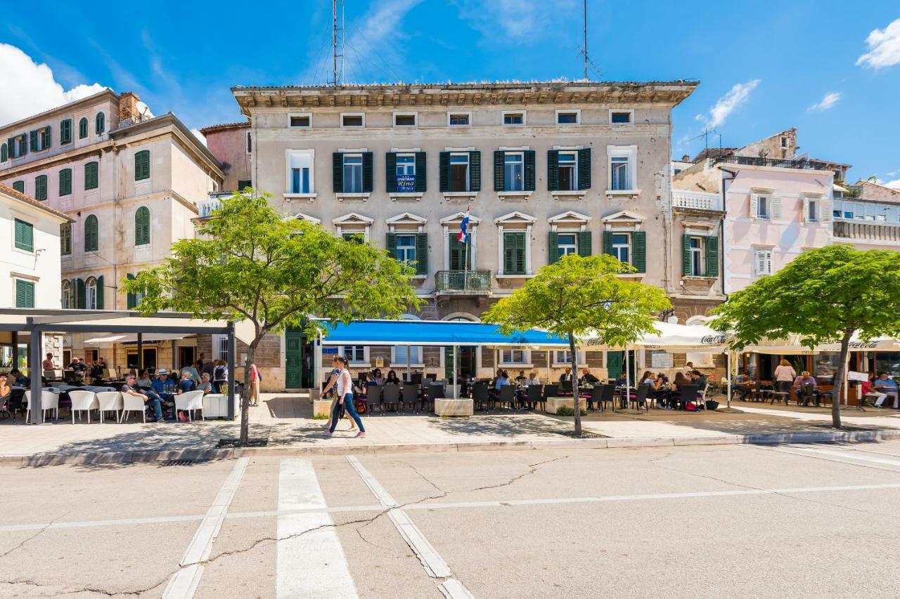 Apartmani Rina Šibenik Esterno foto