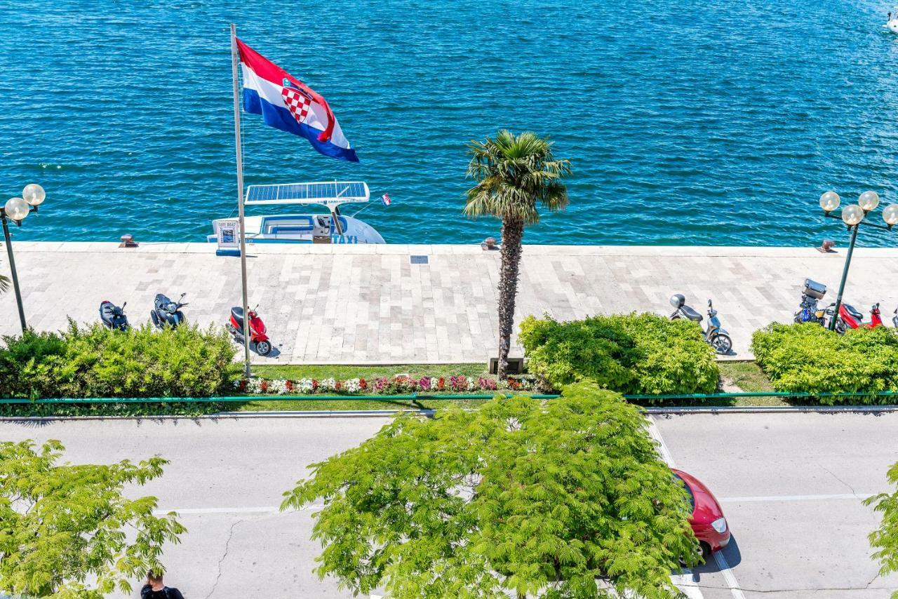 Apartmani Rina Šibenik Esterno foto