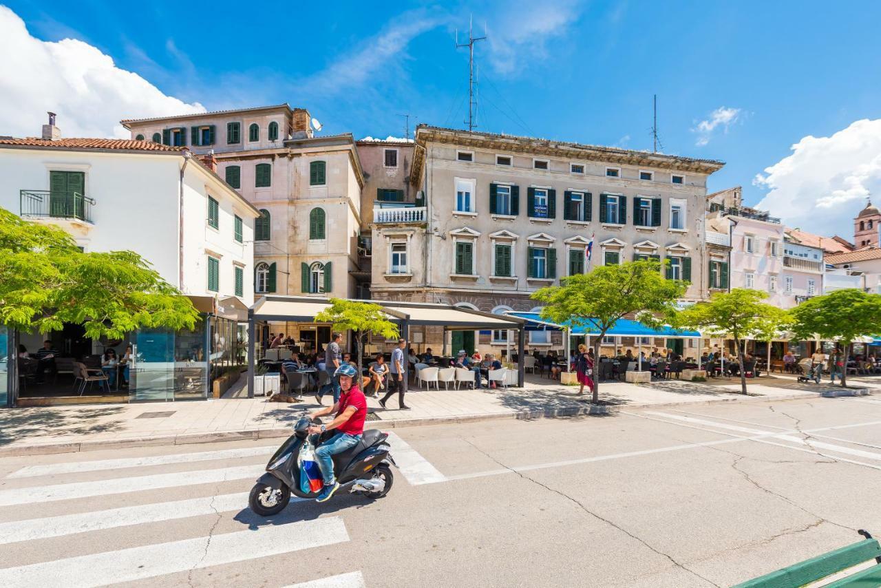 Apartmani Rina Šibenik Esterno foto