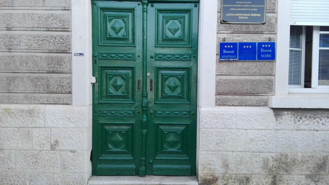 Apartmani Rina Šibenik Esterno foto
