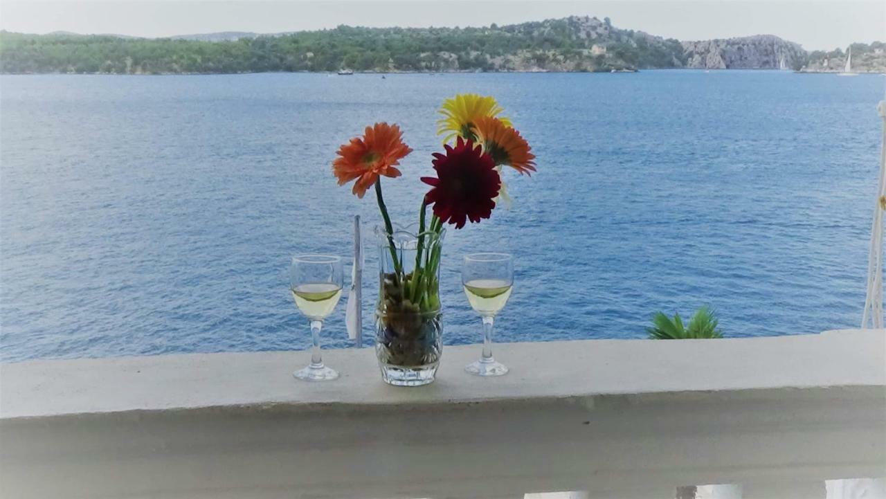 Apartmani Rina Šibenik Esterno foto