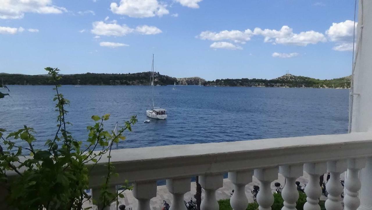 Apartmani Rina Šibenik Esterno foto