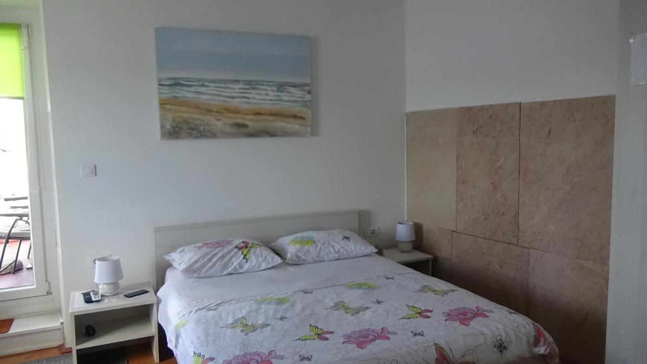 Apartmani Rina Šibenik Esterno foto