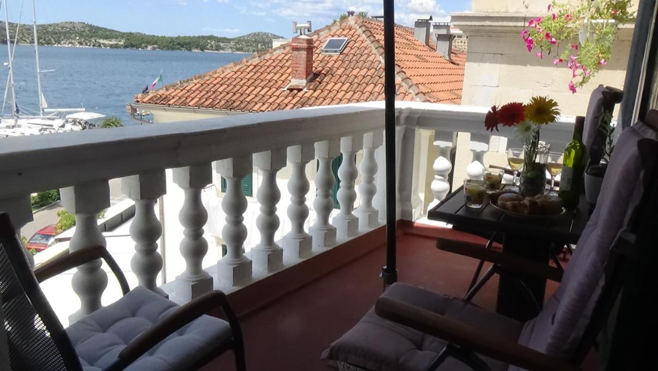 Apartmani Rina Šibenik Esterno foto