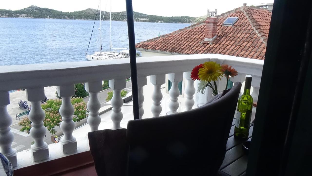 Apartmani Rina Šibenik Esterno foto